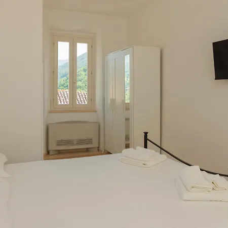 Tatil Evi Nera SantʼAnatolia di Narco