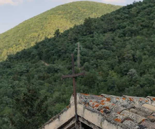 Nera * SantʼAnatolia di Narco